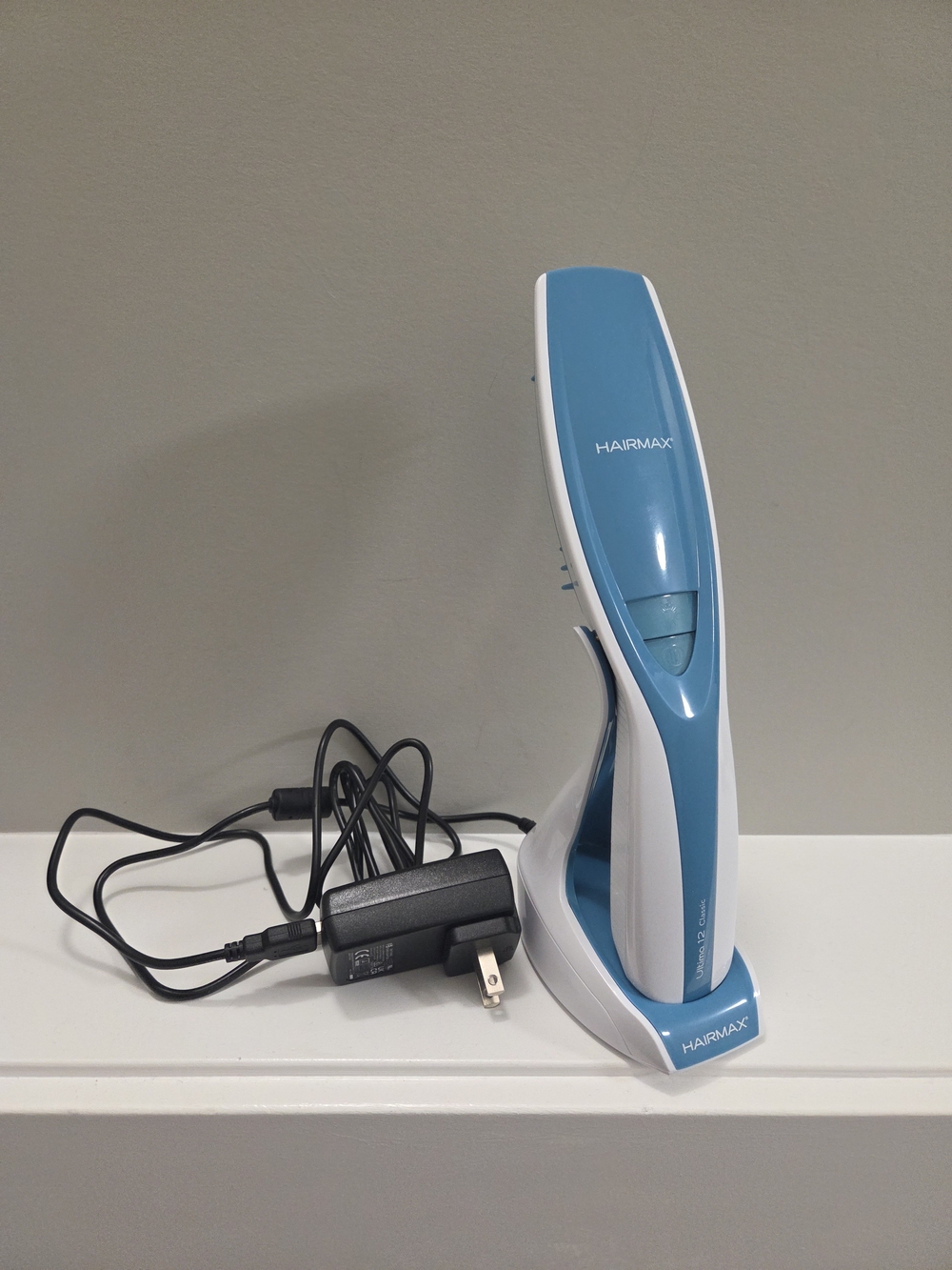Hairmax Ultima 12 Classic LaserComb Hair Growth Laser Light Device